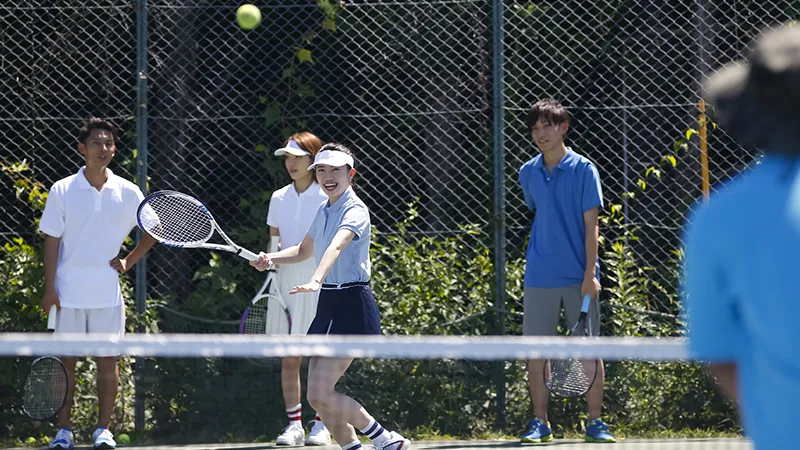 そろそろ運動しようよ！テニス交流会のメインイメージ